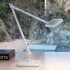 FLOS Kelvin Edge - fehér LED íróasztal lámpa