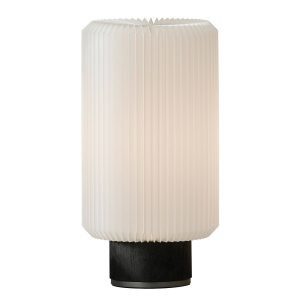 LE KLINT Cylinder 20 cm átmérőjű asztali lámpa