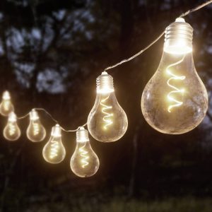 Lindby Lampini LED napelemes fényfüzér