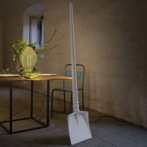 Karman Tobia - LED designer állólámpa