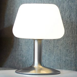 Kis LED asztali lámpa Till érintésvezérlővel