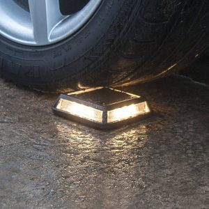 LED szolárlámpa Behajtó