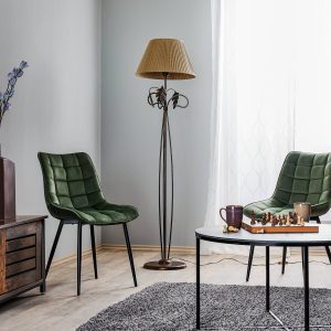 szövetbúra és tölgyfa levelek