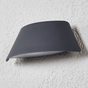 Trapéz alakú LED kültéri fali lámpa Glen IP6