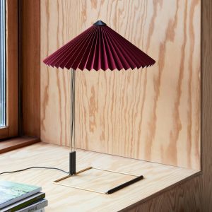 HAY Matin 300 LED-es pliszírozott asztali lámpa