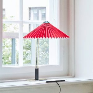 HAY Matin 300 LED-es pliszírozott asztali lámpa