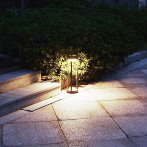 LED napelemes pollerfény Pilastro