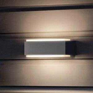 Philips LED kültéri fali lámpa Stratosphere UE