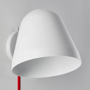 Nyta Tilt Wall rövid fali lámpa kábel piros