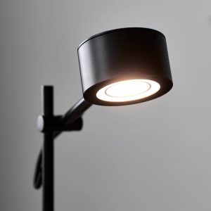 beépített fényerő-szabályozó