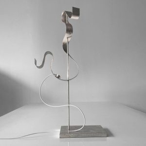 Knikerboker Curve LED asztali lámpa