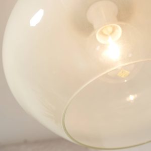 A RoMi mennyezeti lámpáról van szó Bologna