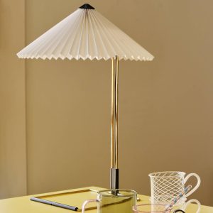 HAY Matin 380 LED-es pliszírozott asztali lámpa