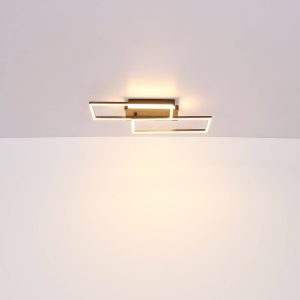 szélesség 52 cm